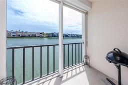 Picture of 7645 Sun Island Drive S Unit 304, South Pasadena, FL 33707