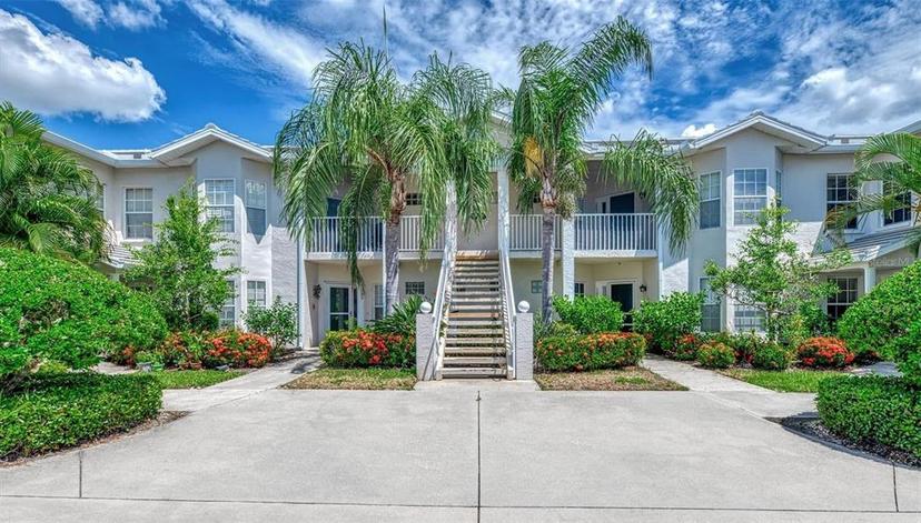 Picture of 902 Addington Court Unit 202, Venice FL 34293