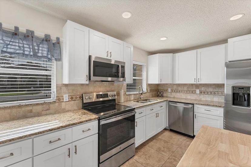 Picture of 2151 Upton Avenue, Sarasota FL 34232