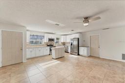 Picture of 2151 Upton Avenue, Sarasota, FL 34232