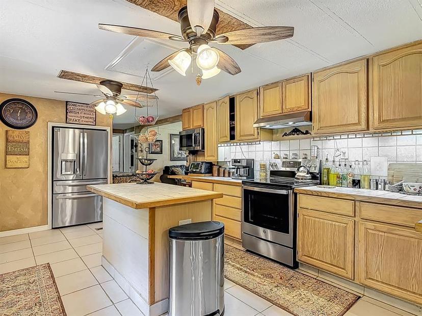 Picture of 4713 Clove Avenue, Bunnell FL 32110