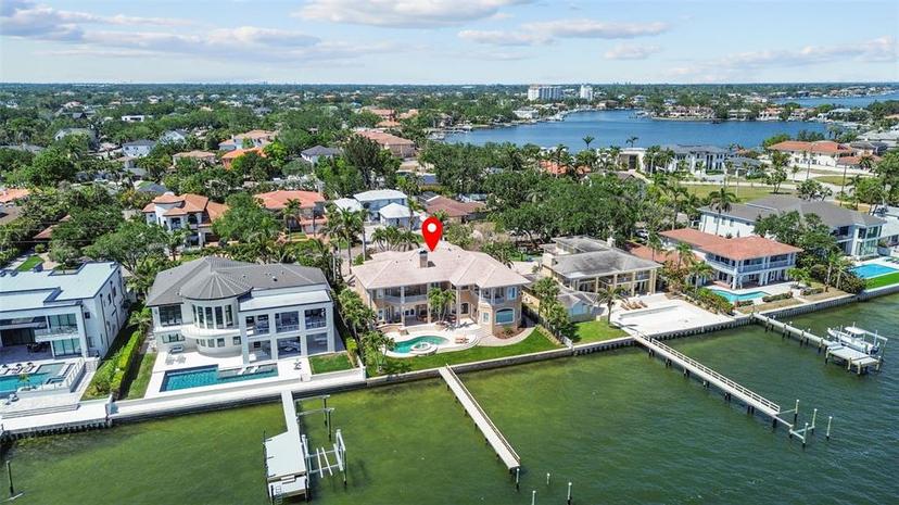 Picture of 1737 Brightwaters Boulevard Ne, St Petersburg FL 33704