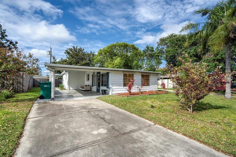 Picture of 10275 117Th Drive, Largo FL 33773