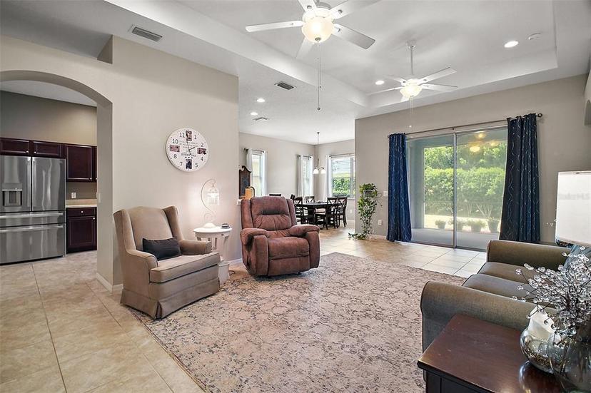 Picture of 10021 Lake Miona Way, Oxford FL 34484