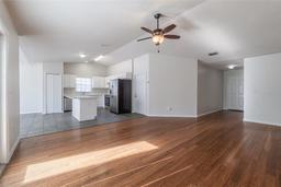 Picture of 172 Diamond Ridge Boulevard, Auburndale, FL 33823