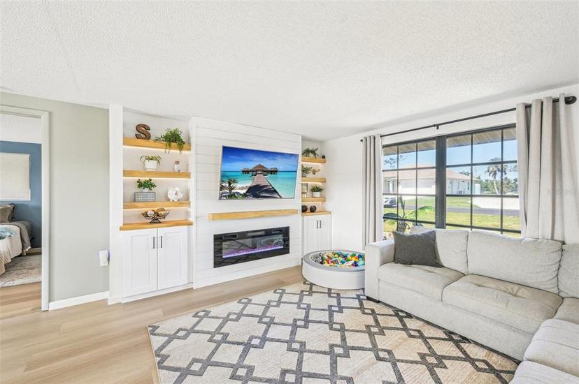 Picture of 1365 Sussex Road, Venice FL 34293