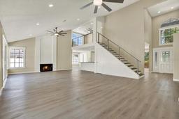 Picture of 10423 Ashley Oaks Drive, Riverview, FL 33578
