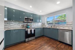 Picture of 1613 60Th Street S, Gulfport, FL 33707