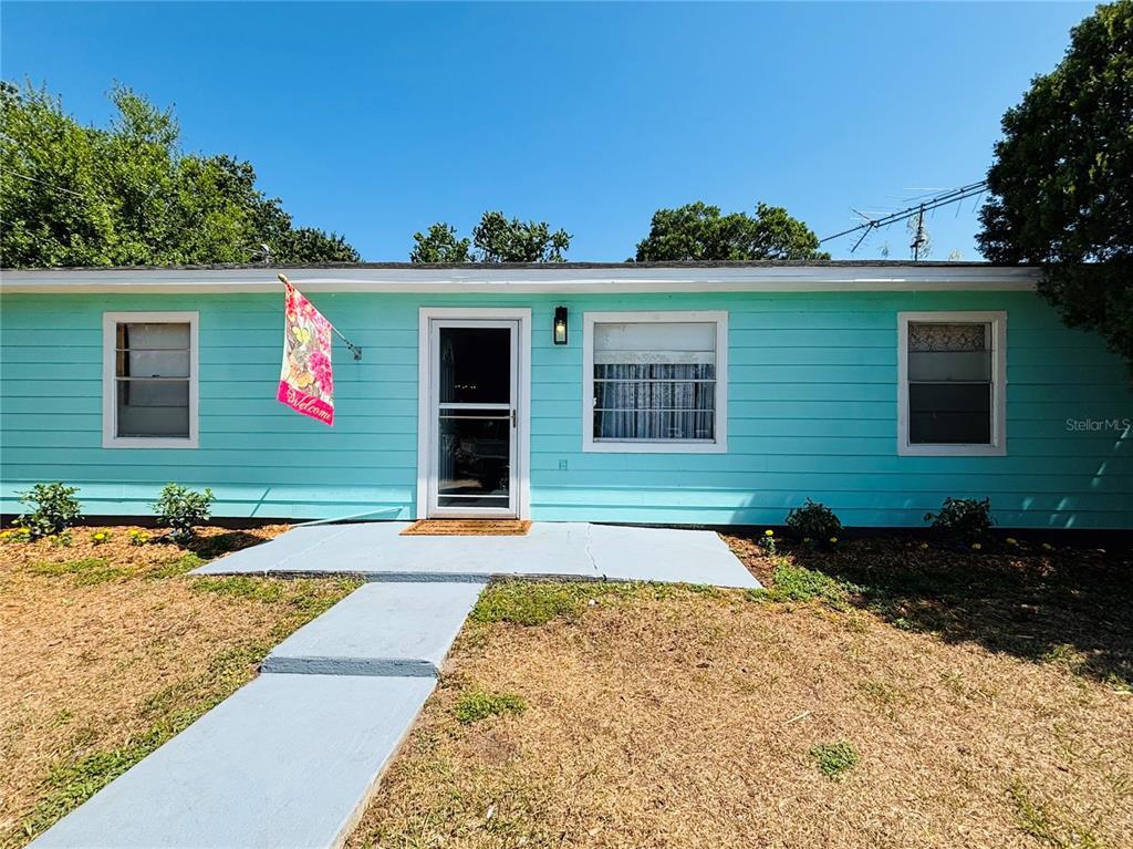 Picture of 4765 Lake Shore Drive, St Cloud, FL 34772