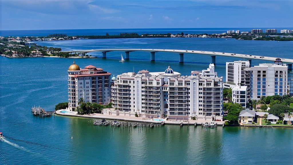 Picture of 464 Golden Gate Point Unit 702, Sarasota, FL 34236