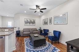 Picture of 10773 NW 65Th Way, Alachua, FL 32615