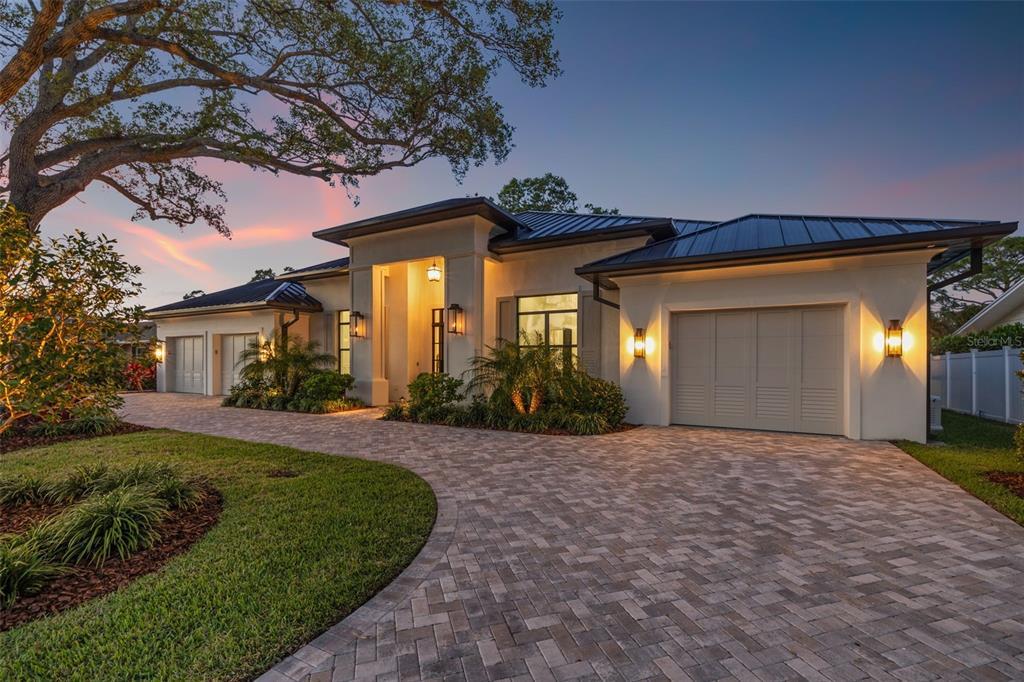 Picture of 634 Poinsettia Road, Belleair, FL 33756