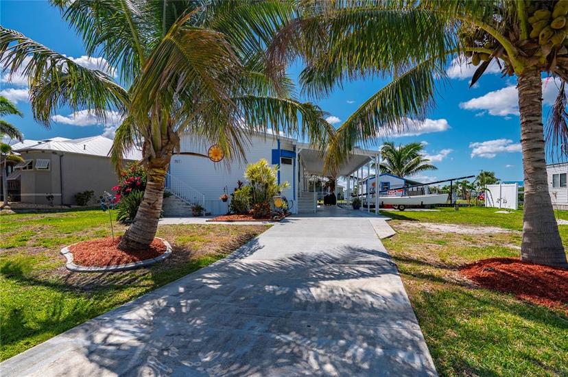 Picture of 761 Rio Villa Drive, Punta Gorda FL 33950