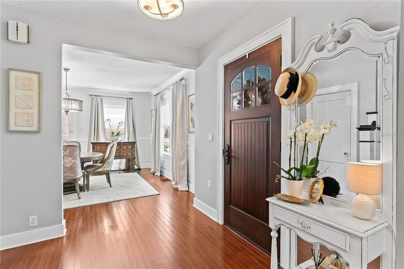 Picture of 1506 S Georgia Avenue, Tampa FL 33629