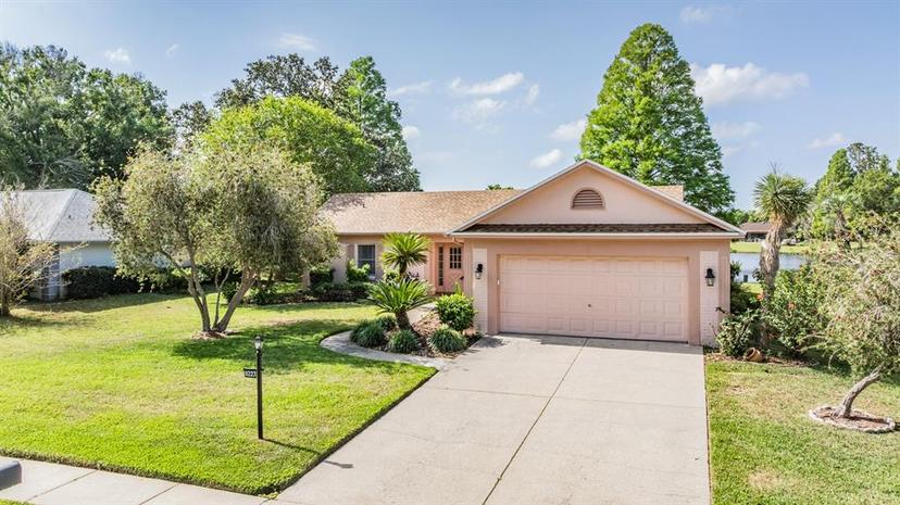 Picture of 9223 Pebble Creek Drive, Tampa FL 33647