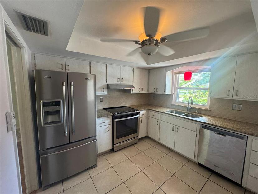 Picture of 524 Pangola Drive, North Fort Myers FL 33903