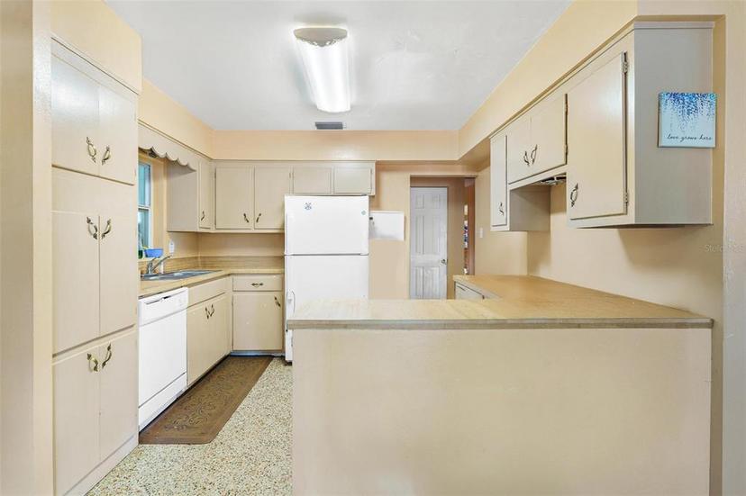 Picture of 1406 Spartan Avenue, Leesburg FL 34748