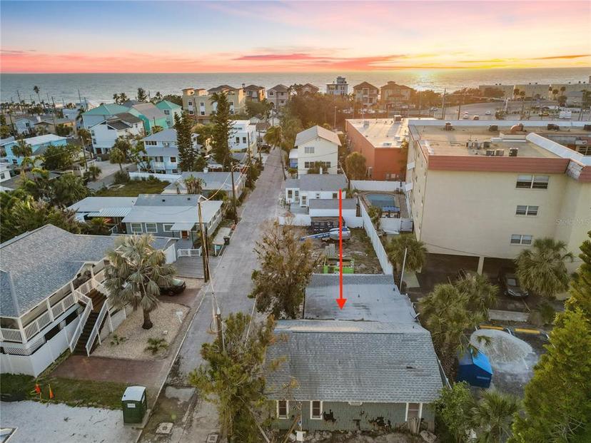 Picture of 150 95Th Avenue, Treasure Island FL 33706
