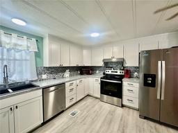 Picture of 2055 S Floral Avenue Unit 11, Bartow, FL 33830