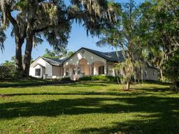 Picture of 16700/16702 NW Highway 225, Reddick, FL 32686