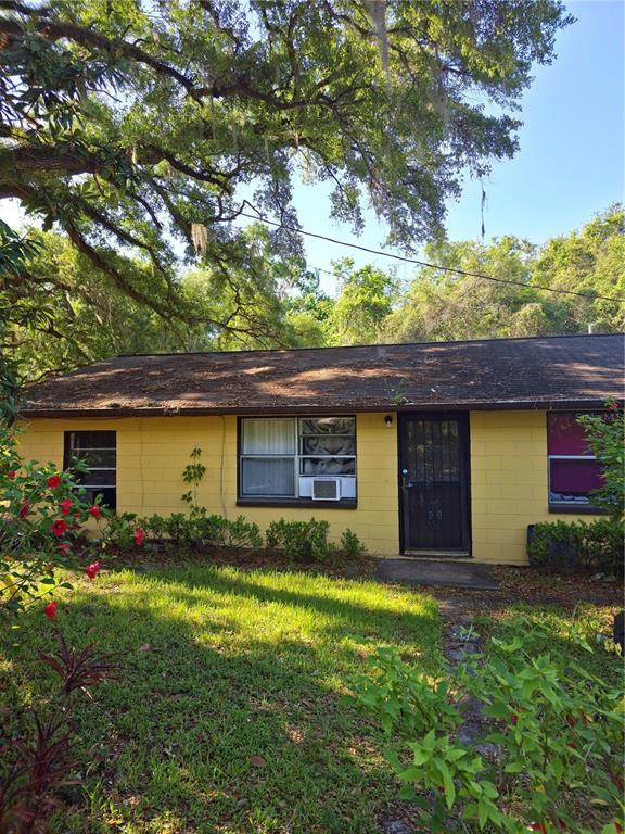 Picture of 37 NW 3Rd Avenue, Webster, FL 33597