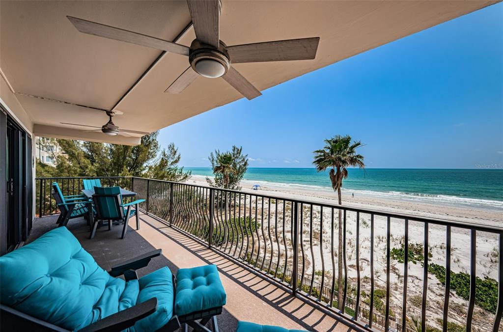 Picture of 13650 Gulf Boulevard Unit 401, Madeira Beach, FL 33708
