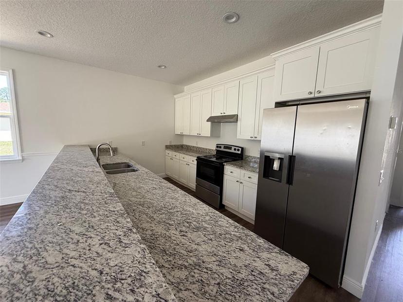 Picture of 3580 NE 1St Way, Gainesville FL 32609