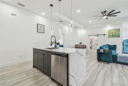 Picture of 2305 W Kentucky Avenue, Tampa, FL 33607