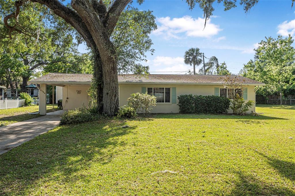 Picture of 2120 Queen Palm Drive, Edgewater, FL 32141