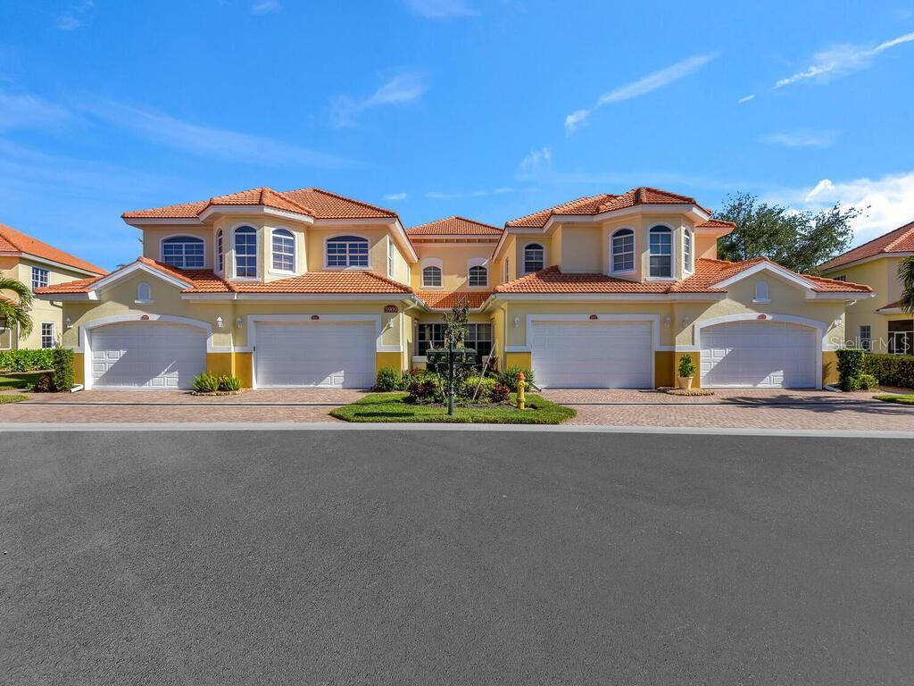 Picture of 5909 Tarpon Gardens Circle Unit 101, Cape Coral, FL 33914