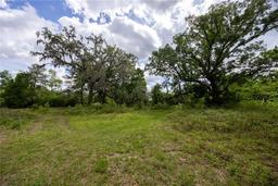 Picture of 4803 Us-27, Fort White, FL 32038