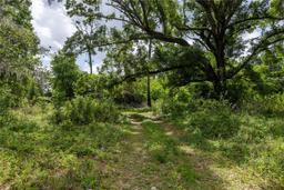 Picture of 4803 Us-27, Fort White, FL 32038