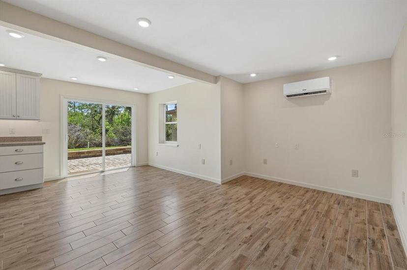 Picture of 6718 68Th Avenue E, Bradenton FL 34203