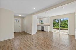 Picture of 6718 68Th Avenue E, Bradenton, FL 34203