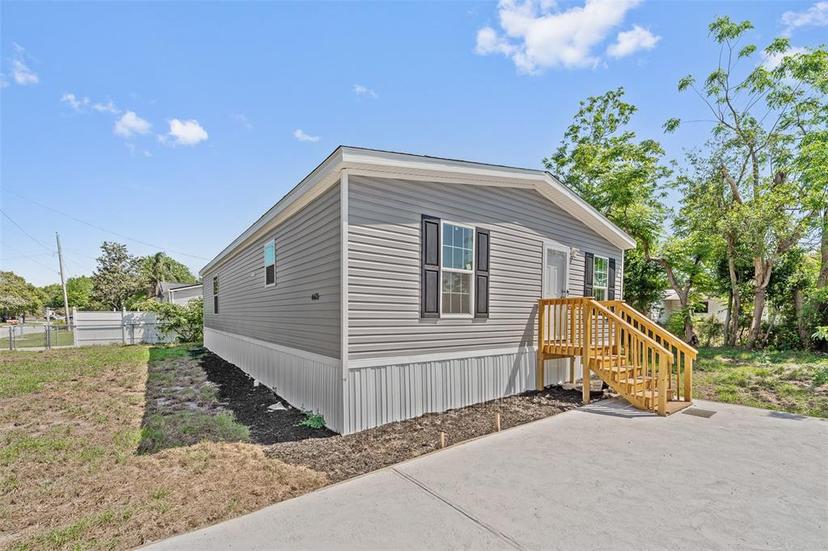 Picture of 4425 Mobilaire Drive, Orlando FL 32822