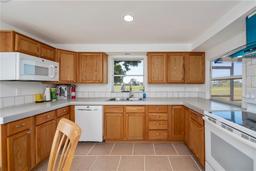 Picture of 81 Oakland Hills Place, Rotonda West, FL 33947