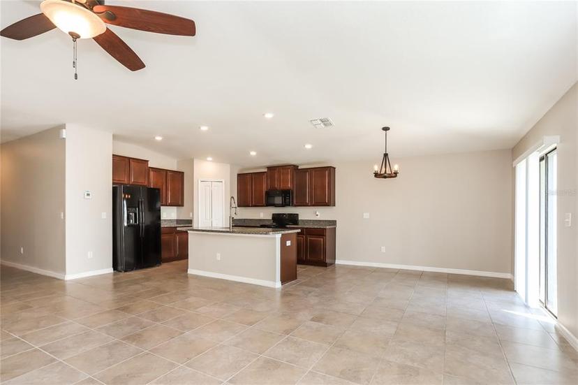 Picture of 10204 Carloway Hills Drive, Wimauma FL 33598