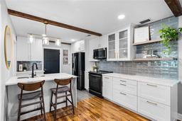 Picture of 1431 N Hampton Ave, Orlando, FL 32803