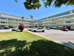 Picture of 2459 Columbia Drive Unit 17, Clearwater, FL 33763