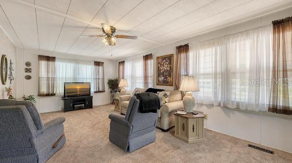 Picture of 620 W 57Th Avenue Unit H8, Bradenton FL 34207