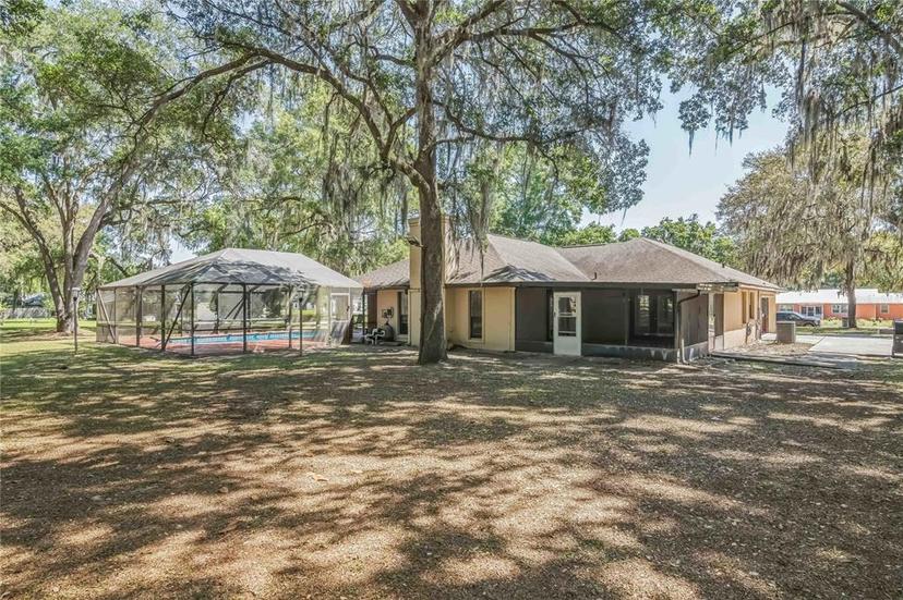 Picture of 2420 NE 65Th Terrace, Gainesville FL 32609