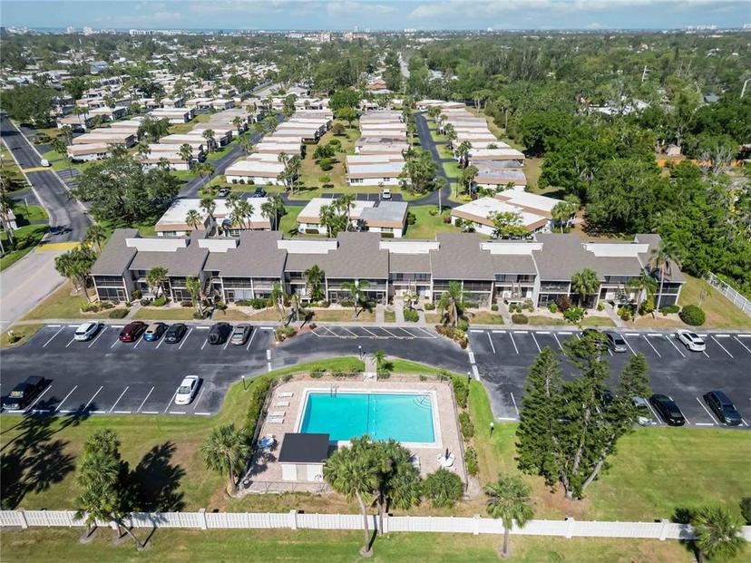 Picture of 5416 Swift Road Unit 27, Sarasota FL 34231