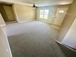 Picture of 15585 SW 46Th Circle, Ocala, FL 34473