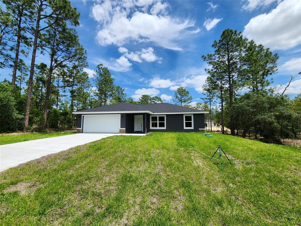Picture of 1475 SW Big Bear Ridge, Dunnellon, FL 34431