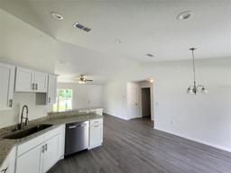 Picture of 1475 SW Big Bear Ridge, Dunnellon, FL 34431