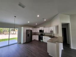 Picture of 1475 SW Big Bear Ridge, Dunnellon, FL 34431