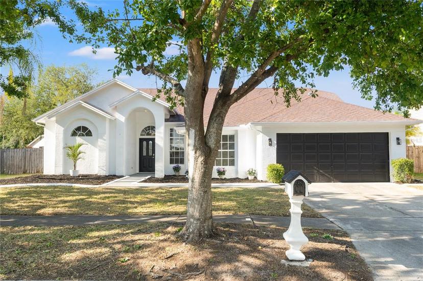 Picture of 1608 Ledgestone Drive, Brandon FL 33511