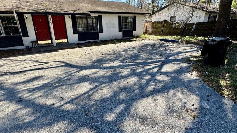 Picture of 925 SW 61St Street, Gainesville FL 32607