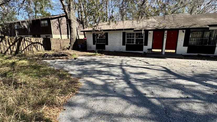 Picture of 925 SW 61St Street, Gainesville FL 32607