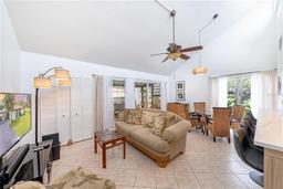Picture of 633 White Pine Tree Road Unit 27, Venice, FL 34285